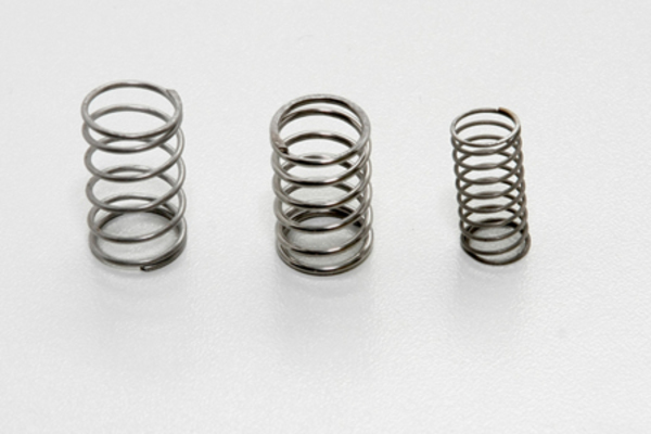 Molas de Compressão Aço Inox com Retífica